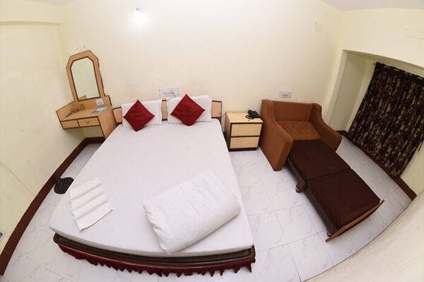 3 Bed Room Non AC